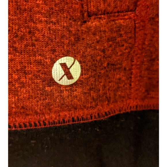 Xersion black and red pullover hoodie with kangaroo pouch - Picture 4 of 4